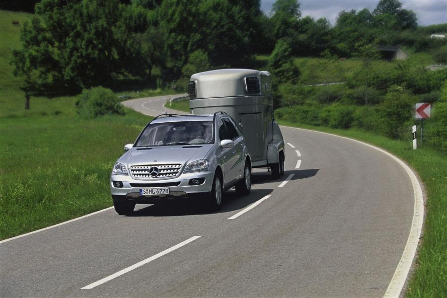  Mercedes-Benz ML-Class 2006 года  (фото 122 из 400)